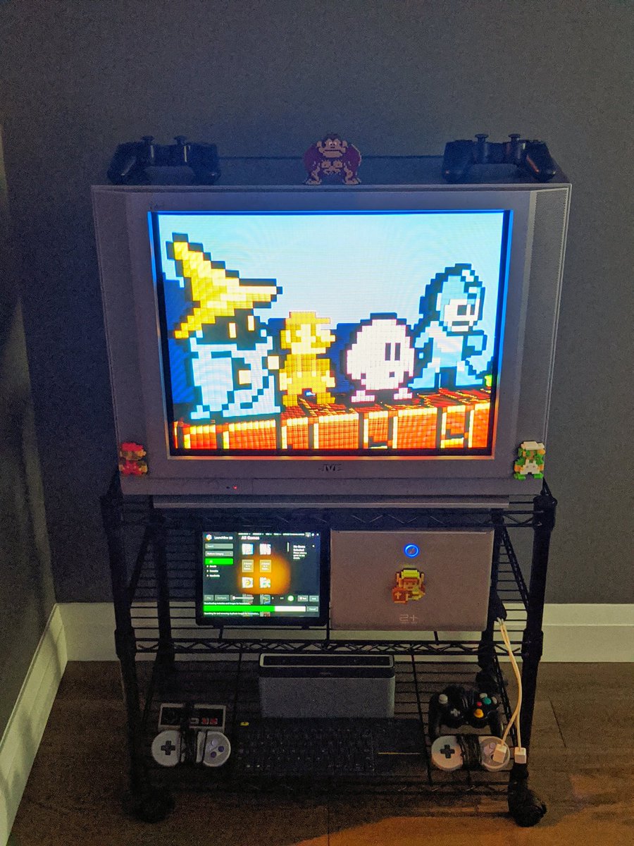 PapaRetroStation COMPLETE!
This took up way too much time but having my childhood gaming experience back again on a CRT is priceless.
