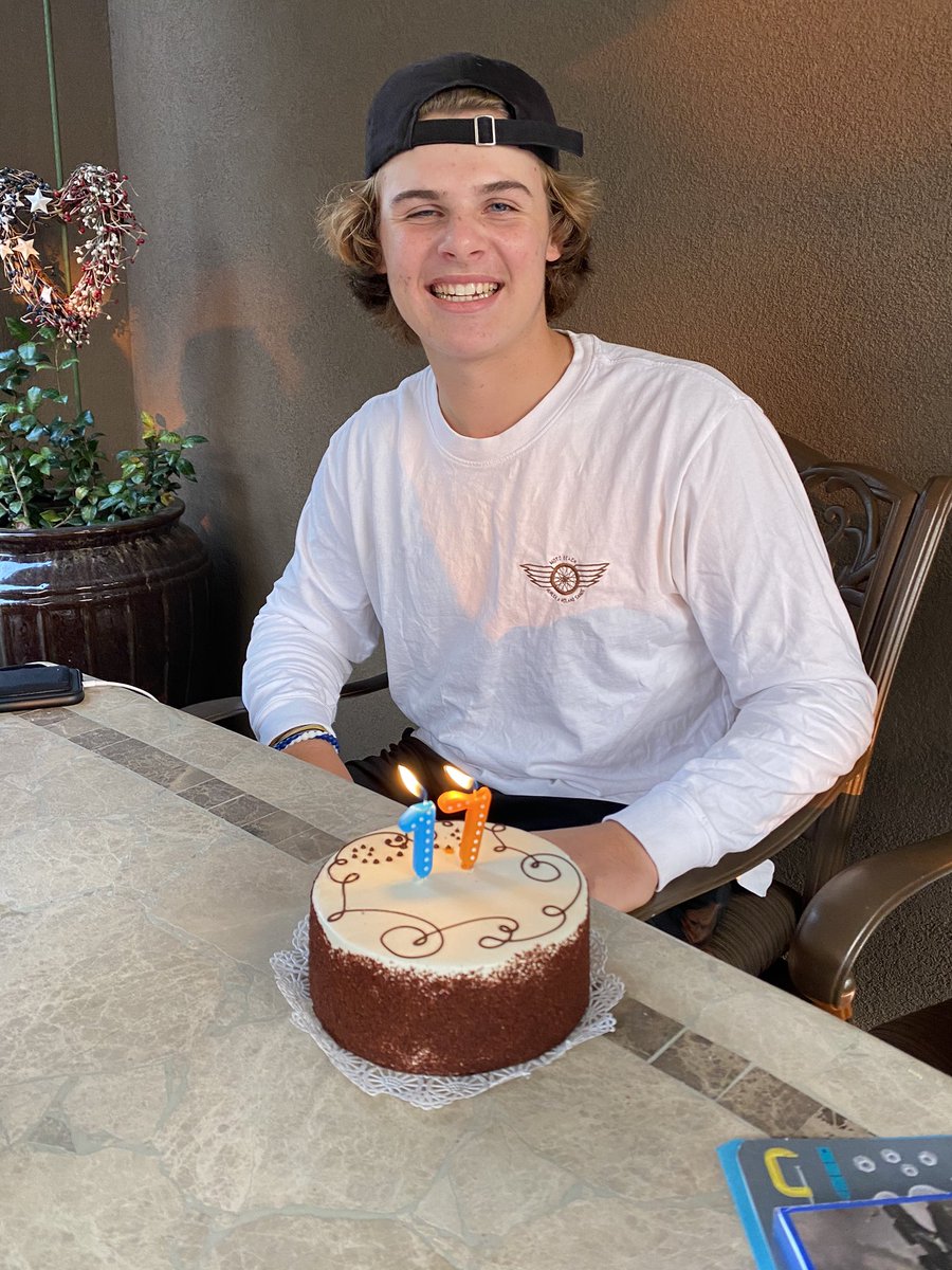 karen robman tweet media