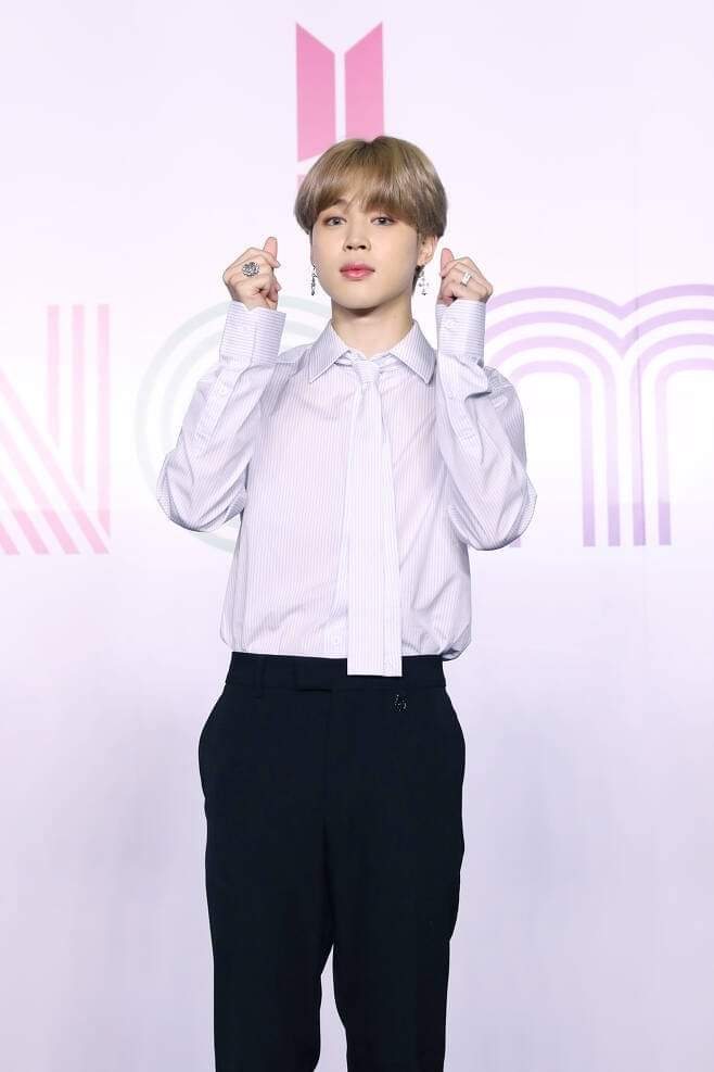 calico27581310's tweet photo. #cutiesexylovelysweetguy
#DynamiteToday #Jiminie
#BTS
#GlobalPressConference https://t.co/LyllMk6Ww7