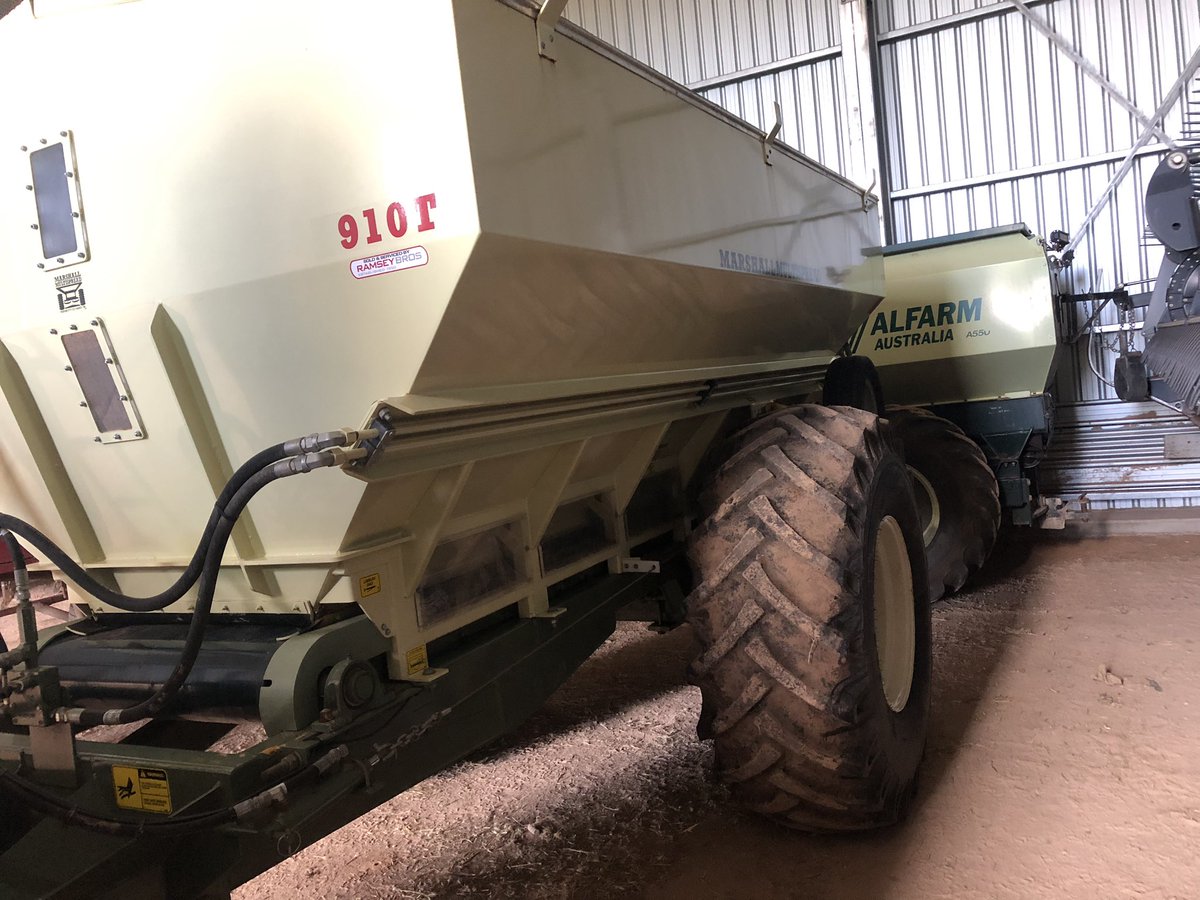Sell Marshall 910T spreader $45000
Upgraded to bigger vrt machine