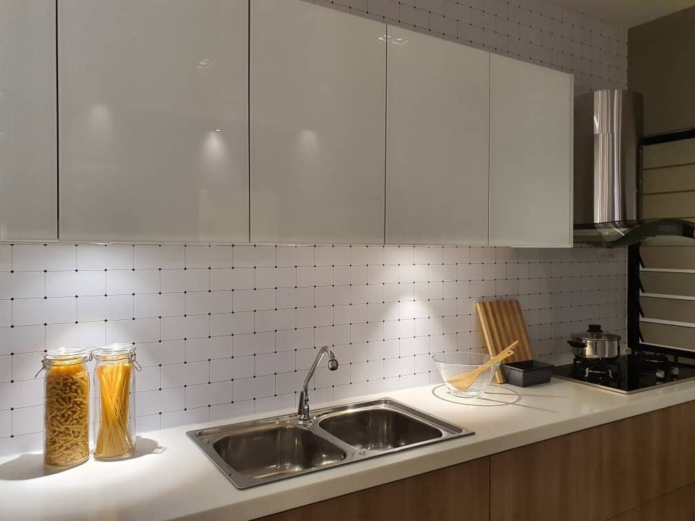 Salam jumaat, please help me to RT 🙏🙏

📍 Bandar Enstek

✔️from RM330K
✔️10% rebate
✔️cashback 6K-15K
✔️1300 sqft: 4 rooms &amp; 3 bathrooms 
✔️962 sqft: 3 rooms &amp; 2 bathrooms 
✔️selat melaka &amp; golf club view 

Hit me up for unit viewing wasap.my/60177907578