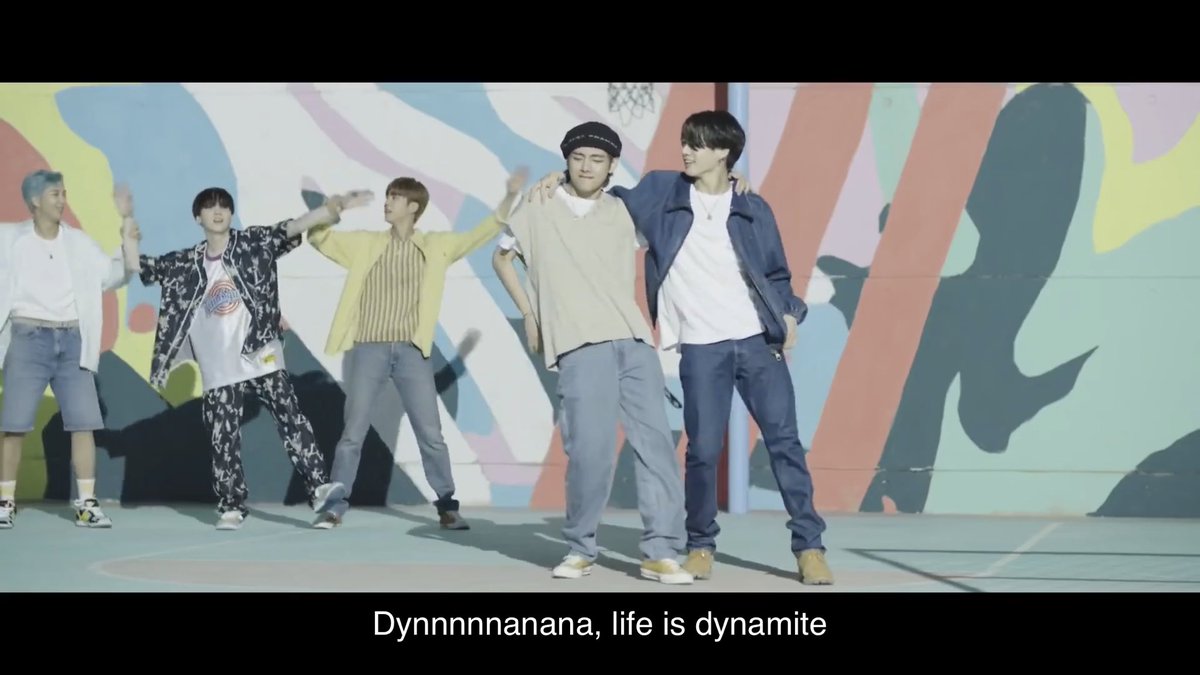 http_junghoseok's tweet photo. OMG I’M CRYING THE MV WAS SO GOOD https://t.co/q4Yv3ygRD3