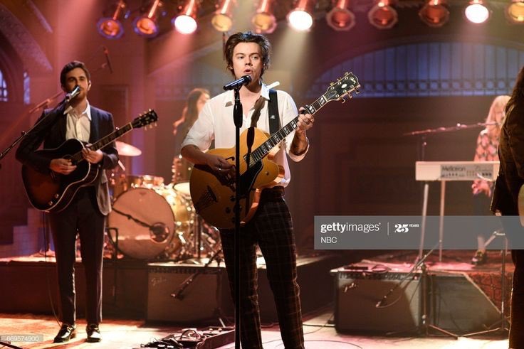 Then in 2017 for the promo of HS1 on Saturday Night Kive , he chose to sing SOTT and ESNY. His 2nd and 8th songs on the album