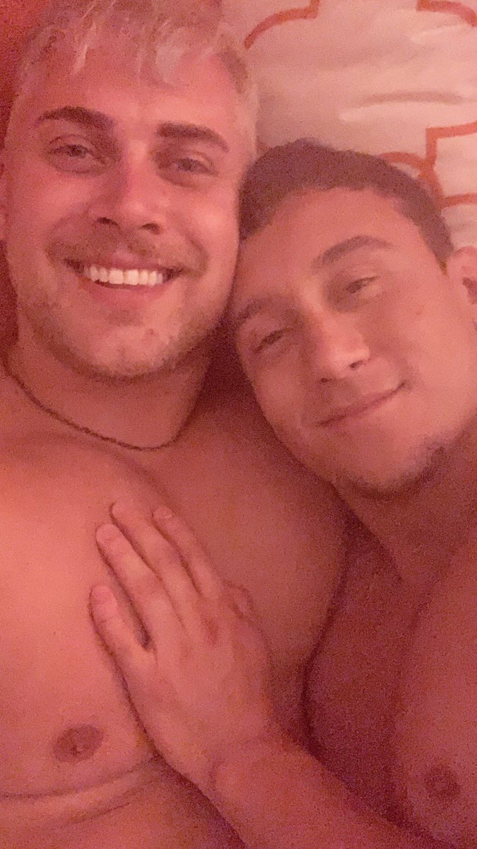 TheAlaskanThor's tweet image. Awwww so fucking glad I got to see you!! 🥰🥰@pcalii_  (he is just as sexy  as his pics)