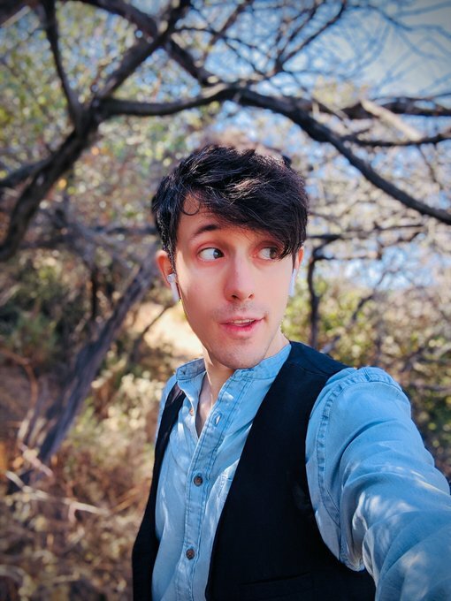 OnePlusNepal's tweet image. oneplus : RT KurtHSchneider: We went to all the best spots in LA and filmed a little looping track music video using just the oneplus_usa
OnePlus Buds and the OnePlus 8! Check it out! youtu.be/C0jEJL-RdPo
 
#OnePlusPartner  (v… )