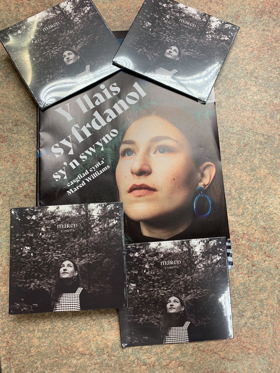 CD Mared newydd gyrraedd - galwch draw neu medrwn ei phostio 🎶🎶