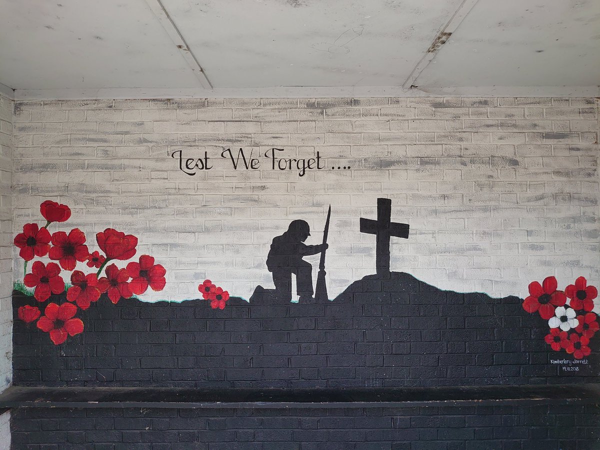 PaulMagan2's tweet image. And we are off.. @FenEdgeTrail.. Warboys to Somersham.. First stop Warboys bus shelter and her little #OSbenchmark hidden around the back. @OrdnanceSurvey @Dennis_Maps @FascinatingFens @FenlandFlag #warboys..