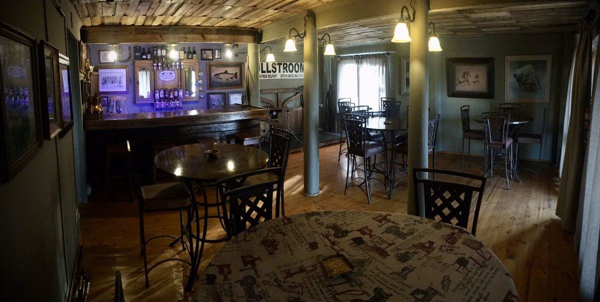 Dusting off, stocking up and opening the Fog n Beautiful Bar again...Happiest Days!