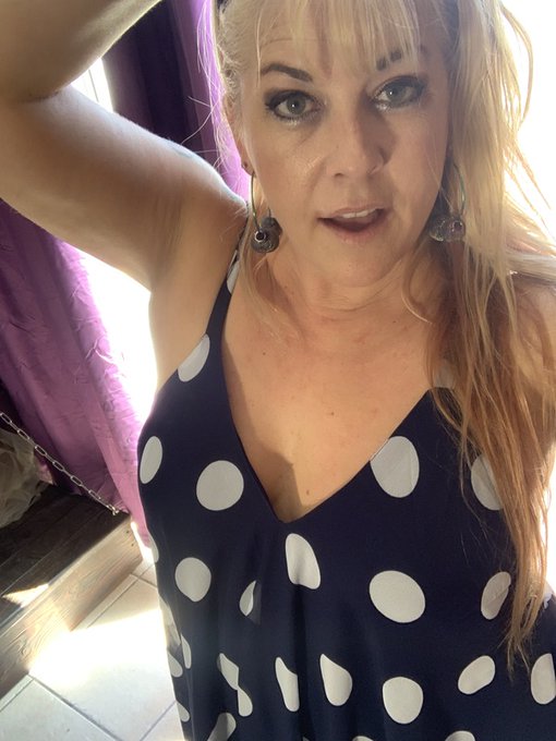 My new photoset is live. Login and enjoy!  https://t.co/LK9JQLyZ6R https://t.co/q6SsdaN8LB<a href="/tag/milf"class="tags"><span>#milf</span></a><a href="/tag/hiarypussy"class="tags"><span>#hiarypussy</span></a>