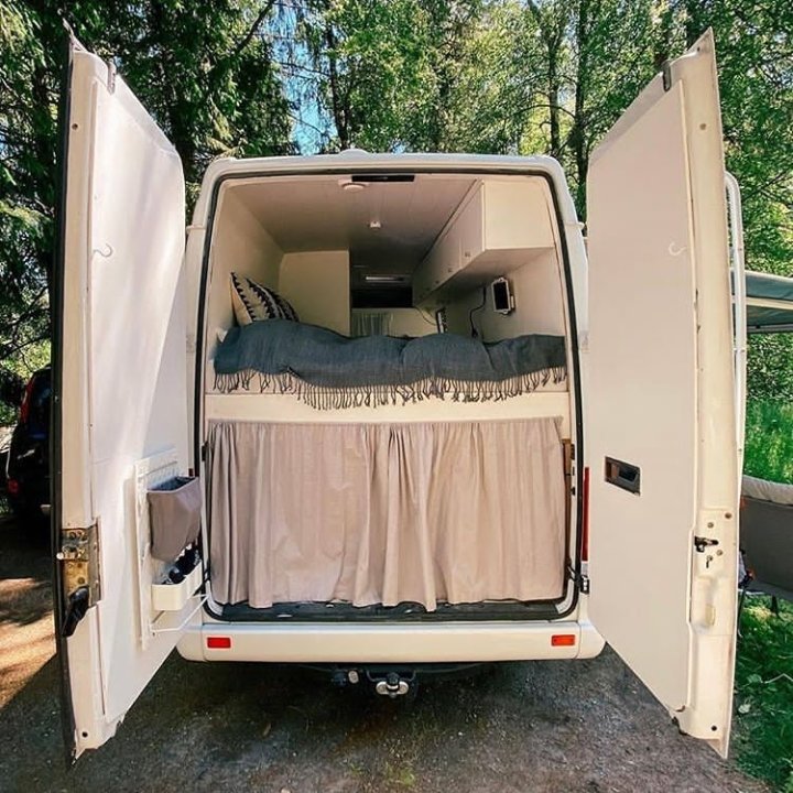 PalaceVille's tweet photo. Home Inspiration : Another gorgeous van house that will allow you to enjoy traveling in your own home because life is too short to not enjoy it.
#vanlife #vanhouse #tinyhouse
#tinyhome #palacevillerealty
Credits: @alittlevanlife https://t.co/JoSAyK1KjJ