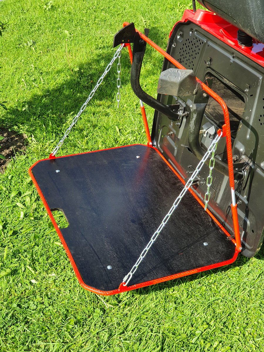 MegaFabLtd's tweet image. We have just launched a new product called the Mo-Mate. Full details and video on our website megafab.ie #lawncare #tractormower #GardenersWorld @Entirl @LEORoscommon @TheMontyDon @IrishGardening