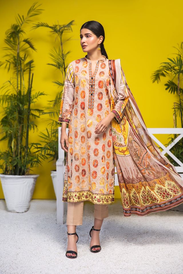 ZVbrand's tweet image. Add a tasteful touch of colors to your versatile outfits with #Zeevaro beautiful &apos;SAWAN&apos; Digital Embroidered Collection.Order now from our website or contact us directly on our FB page.   

#SAWANcollection #BrandZeevaro #Zeevaro #ZeevaroFabric
