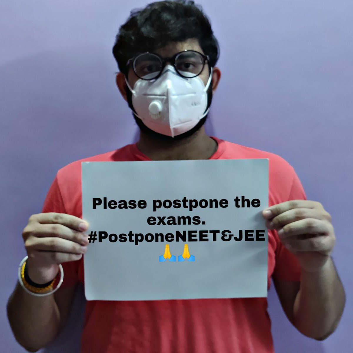 AISA_tweets's tweet photo. Students across the country are in #ProtestAgainstExamsInCOVID

And are demanding 
#postponeNEET_JEE 
#cancelcompartmentexams2020 
#cancelfinalyearexams 

Stand with students! #StudentsLivesMatter and don't hold exams during pandemic! https://t.co/qh1AXQIgEt