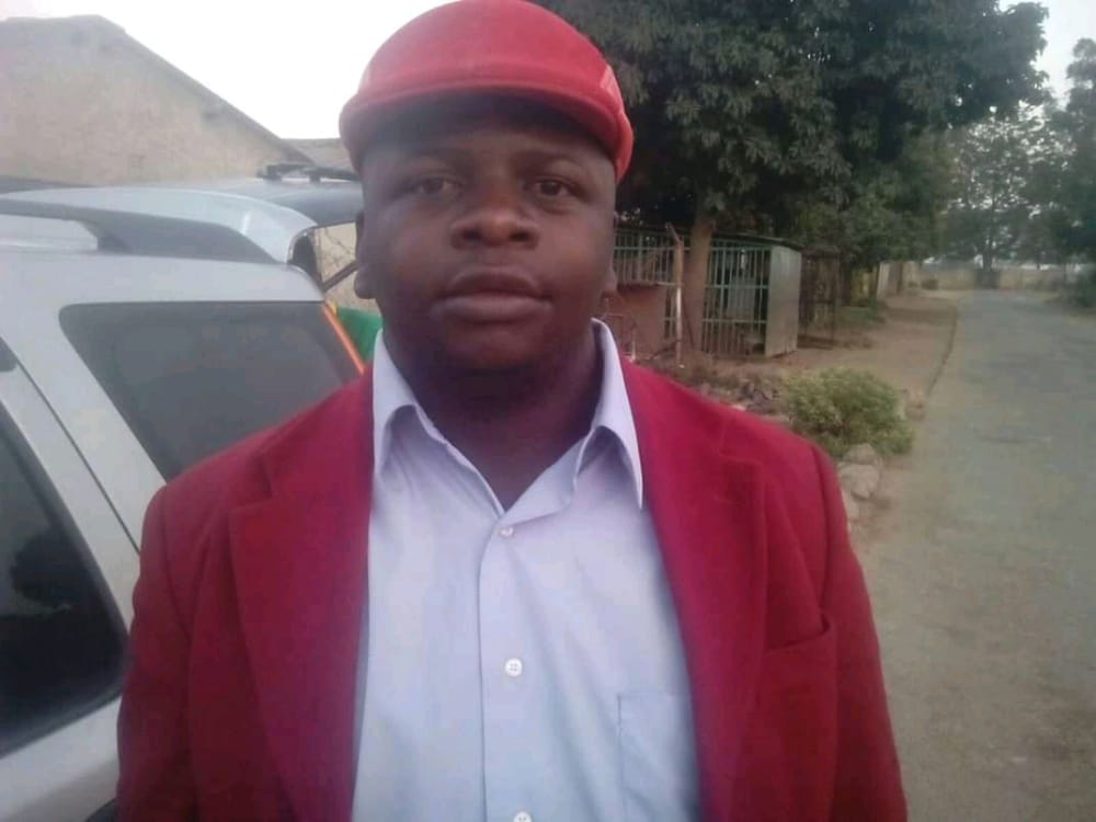 CCCZimbabwe's tweet photo. In a suspected abduction by suspected state agents, MDC Alliance Hurungwe Central District Chair &amp; Ward 4 Councillor, Lovender Chiwaya has been found dead, naked &amp; dumped 4 houses away from his home. #ZimbabweanLivesMatter https://t.co/b01U2cUbzT