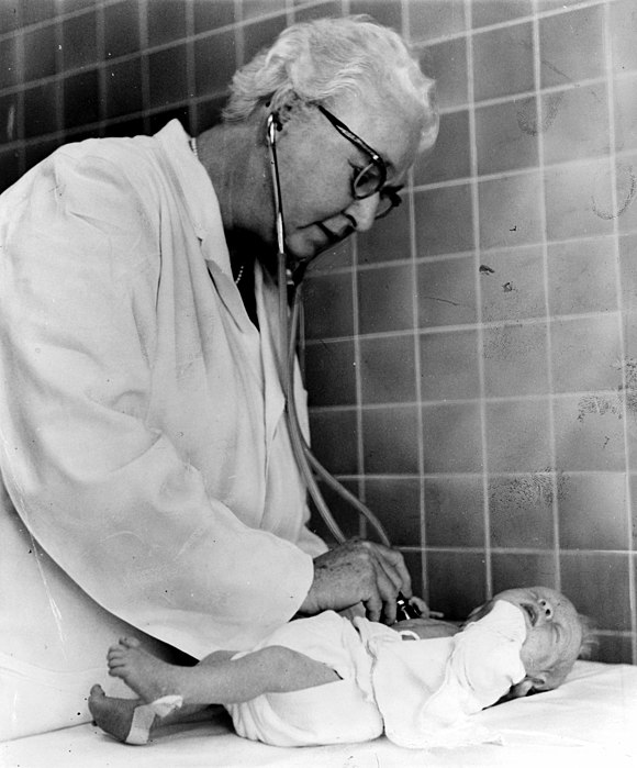 Celebrating the life of American anesthesiologist Dr Virginia Apgar. In August 1953 Apgar published a 5-point method for assessing a baby's health within 5 mins of birth. The Apgar Score is now standard practice in hospitals worldwide. #WomenInSTEM #WomenInScience