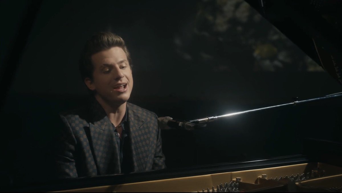 charlieputh_TH's tweet photo. เพลงใหม่ของชาร์ลีค่าา เพลง Free เป็นเพลงประกอบภาพยนต์เรื่อง The One and Only Ivan ความหมายดีมากๆๆ🥺 หนังก็ดีมากค่ะ เกี่ยวกับกอลิล่าวาดภาพเพื่อสื่อสารบอกว่าอยากเป็นอิสระ🦍🎨 https://t.co/7gFwdZxn9T