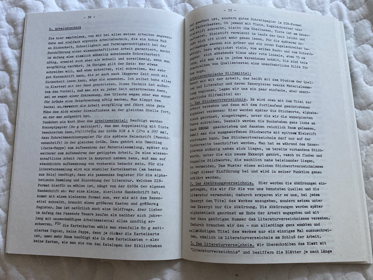 Cortex Futura Thinking About Translating A Chapter From My Grandfathers Study Guide On How To Take Notes Published In 1984 He Was A Professor For The History Of The Eastern