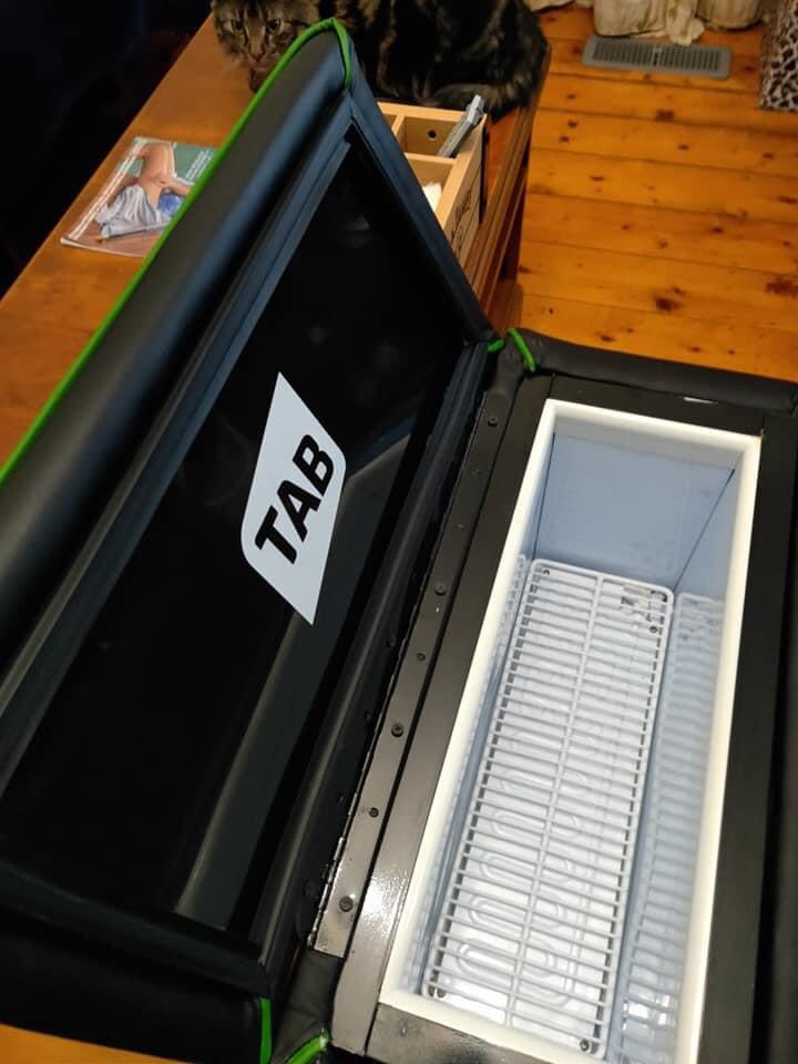 MickDehlsen05's tweet image. Where do you purchase one of these @tabcomau for the man cave?🤗
#needone #TAB