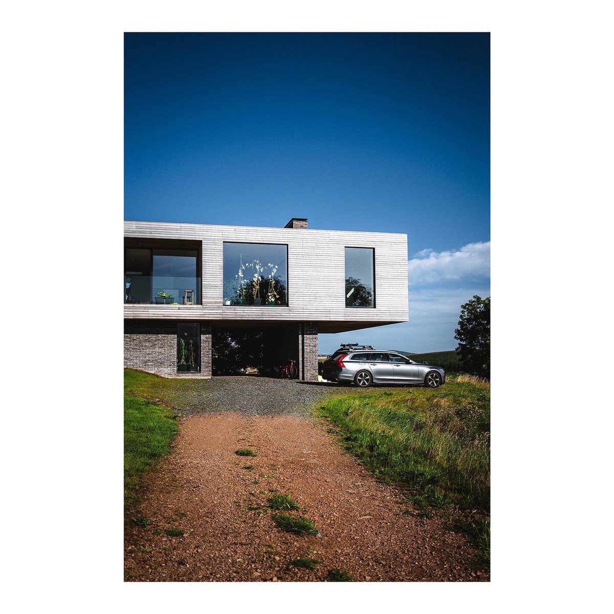 Brown_Brown_Arc's tweet photo. Visit to our Upper Parkbrae project this week. Great to see the house bedding in well
-
#aberdeenshire #oyne #architecture #house #design #scottisharchitecture #scottishhouses #scottisharchitects #timber #glass #brick #thebna #brownandbrownarchitects https://t.co/BHIgsxfHwV