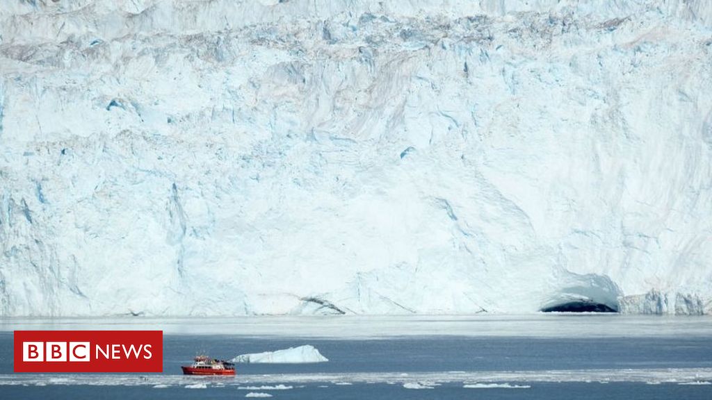 "We need to prepare for an extra 10cm or so of global sea level rise by 2100 from Greenland"Leeds University's Prof Andy Shepherd says scientists need “a new worst-case climate warming scenario, because Greenland is already tracking the current one" http://bbc.in/3l6w6sM 