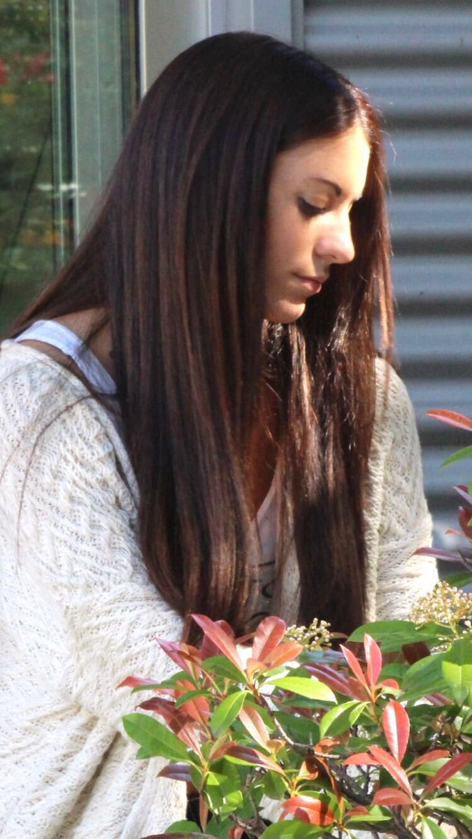 JcQuer's tweet image. Diana Quer, murió asesinada el 21 de agosto de 2016. Tenía solo 18 años.
Un beso al cielo, hija, tu recuerdo permanerá siempre vivo en nuestros corazones, también en el de miles de españoles.