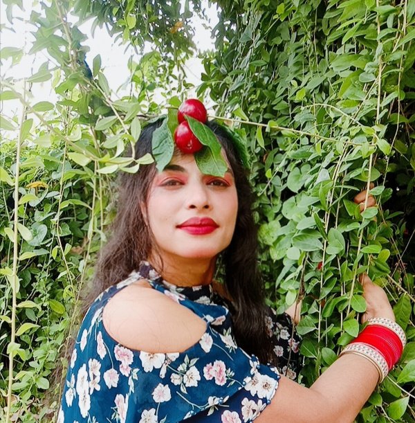 LaGravitea's tweet photo. Name: Gurdeep Kaur Arora
Age: 34 yrs
City: Gurugram
Self #Portrait Contestant No. SP/46
#PortraitPhotography
#PortraitArt
#Portraiture
#PhotoOfTheDay
#PhotographyIsArt
#ModelHunt
#BeautyWithCreativity
Pls 'Like' & 'ReTweet' to help her win.
https://t.co/9o8CNqxcAq https://t.co/nTnBFnSXIc
