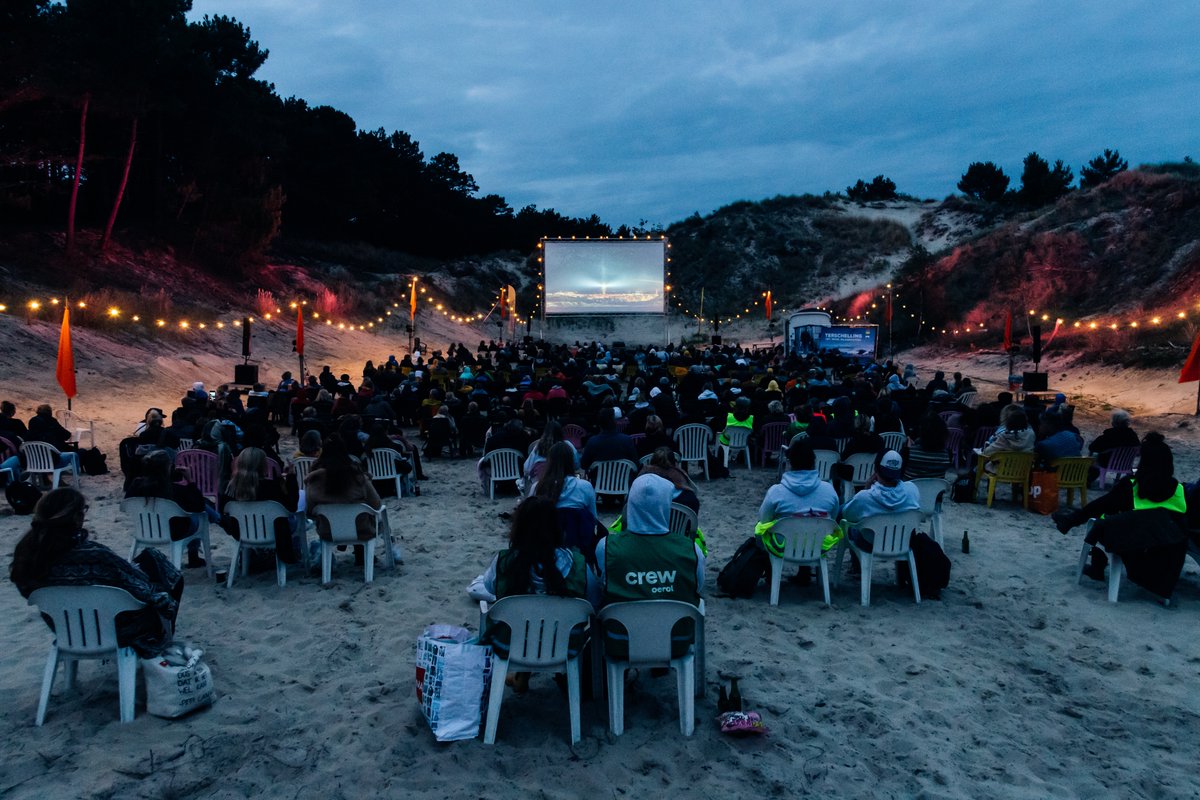 TOF 2021: 2 t/m 8 augustus!
We zijn bijgekomen van afgelopen editie, dus tijd om vooruit te kijken naar volgend jaar!  Zet de datum van TOF vast in je agenda en plan je vakantie naar Terschelling er omheen, dat vinden wij dan weer heel TOF!
