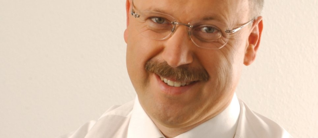 samsri's tweet image. .@Oracle_DE #AutonomousComputing: 4 Wegweiser zur selbststeuernden #Unternehmens-Datenverarbeitung mit KI- und ML-gesteuerten Modellen und Automatisierung bit.ly/3l3BJb2