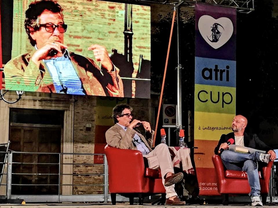 vincenzodaquino's tweet photo. La notte di #Atri si è tinta ancora una volta di cultura e di bellezza. Grazie a @SandroVeronesi, agli amministratori della città, al pubblico e all’@atri_cup! https://t.co/pEo9KovUFW