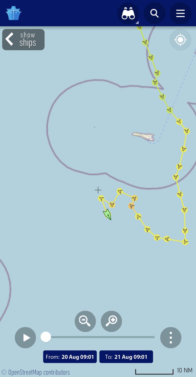 francescatotolo's tweet photo. Esercitazione o trasbordo per #SeaWatch4 di @seawatch_intl poco distante dalla acque italiane? Due ore fa ha lanciato il rhib #SeaWatchTango.
Il sistema dell’accoglienza in Italia è al collasso. La Prefettura di Agrigento non trova nemmeno posto per i #migranti di #Lampedusa. https://t.co/n2o0jWqJxK