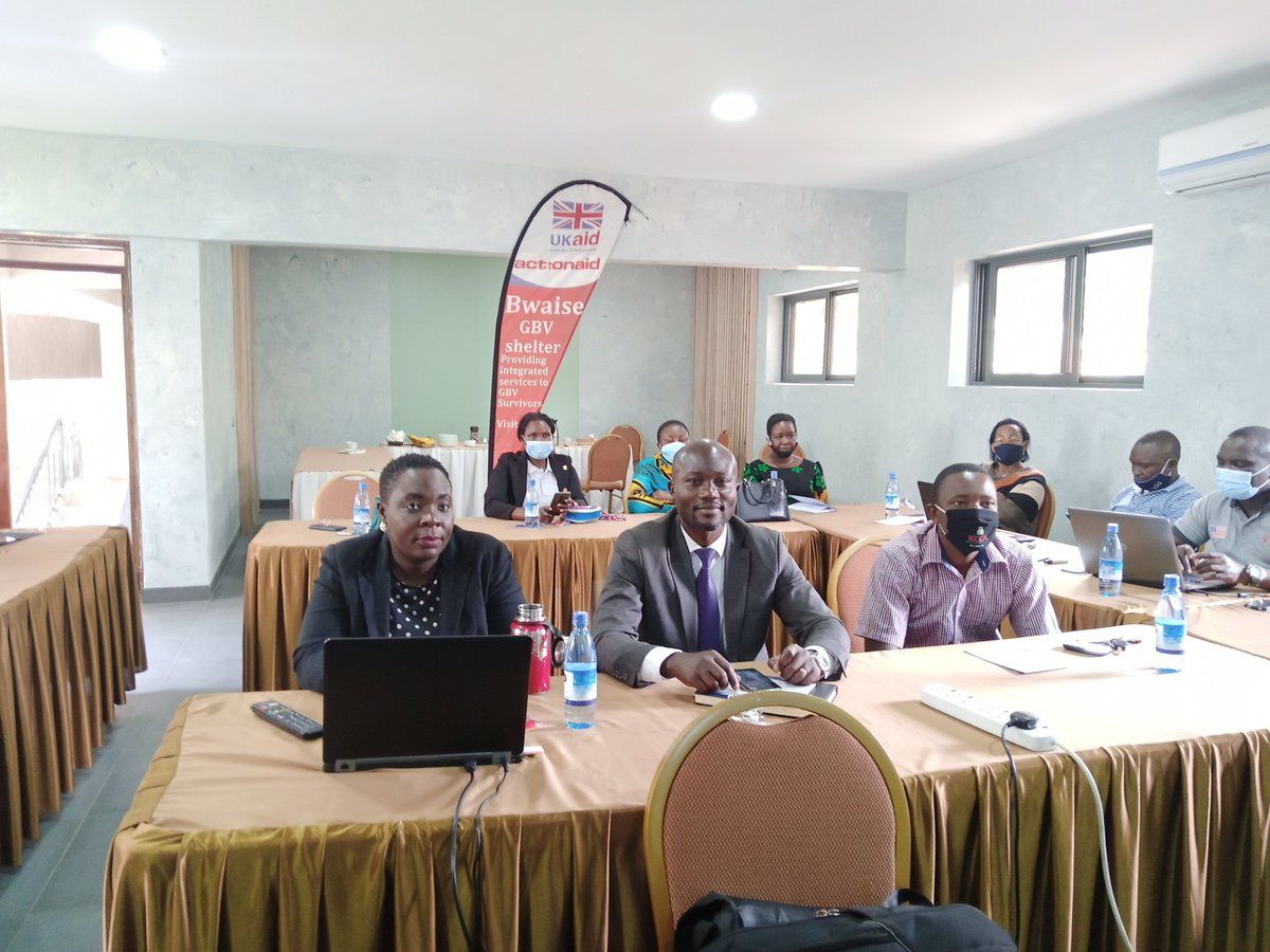 Bashirmedkamug2's tweet photo. At the launch,hand over of Kween GBV shelter in kapuchorwa on zoom.@CEPASDAfrica @AkolFlossie @mcon118 @ClixWell @unwomenuganda @GBVVnet @Globalsportlight @ActionAidUSA  @actionaiduganda https://t.co/m4YRkmAZwp