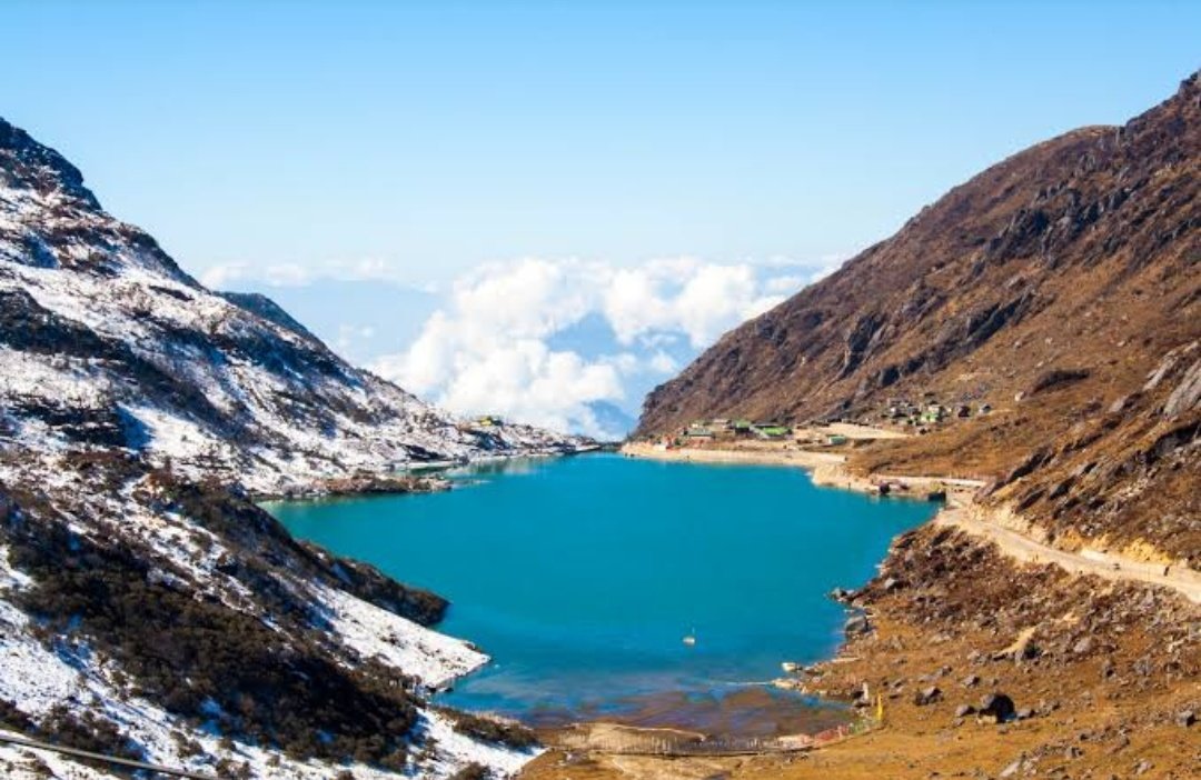 Brahmaputra with numerous tributaries flowing through the different states.Wettest area is home to big waterfalls and beautiful lakes such as Tsomgo Lake, the frozen lake of India,Chandubi Lake,Umiam Lake,Kamalasagarand Loktak lake, the largest fresh water lake in India.