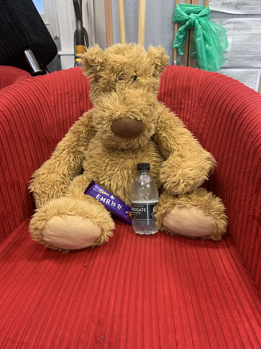 chittden's tweet image. Found on the 13:31 STP to SHF, whoever’s this is we’ve given them some chocolate and water and they are now been looked after by Sheffield stations supervisor.. lets find their owner 🐻🚂 @weareEMR @EastMidRailway