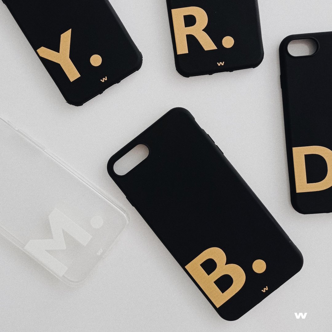 wugustudio's tweet photo. İnsanın en değerli rozeti ismidir 🖤 İsminin baş harfini; yani rozetini telefon kılıfında taşı! ⚡Tüm kılıflarda 3 AL 2 ÖDE kampanyasını kaçırma!

Baş harfli koleksiyona göz at: https://t.co/mANq0RfDYw

#WUGUstudio #TelefonKılıfı #HelloWUGU https://t.co/VW2SvLqO3X