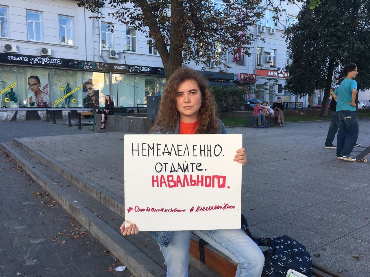 Ef80c7CXoAEdrkF?format=jpg&name=large