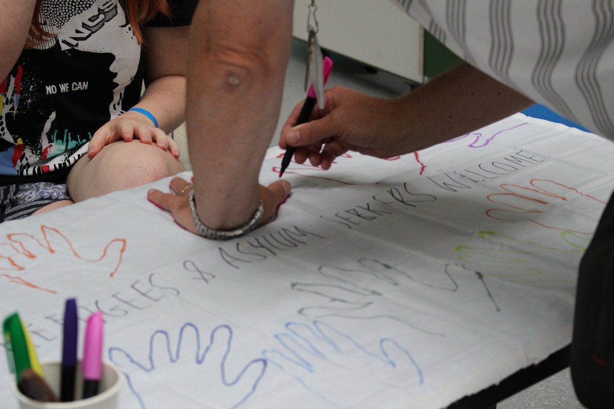 SFC_Foundation's tweet photo. Working together 💪

This week, our @NCS teams delivered their social action projects at Bitterne Park School to assist our elderly participants and raising awareness about the current problems facing refugees and asylum seekers within the UK.

An inspiring day. 😇 https://t.co/FdmvyqBNMY