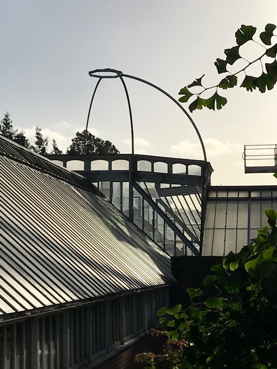 The glasshouse was closed in March 2020 and in August work began to remove its dome, which is in an unsafe condition. It is hoped that the dome can be restored. Glasgow City Council are keen to work with interested parties to ensure the long term sustainability of the facility.