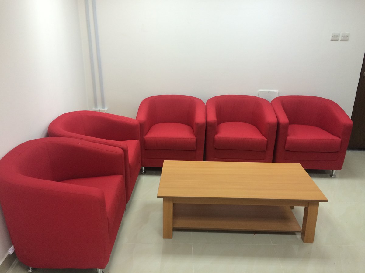 GarnetWll's tweet photo. Here we have a custom refurbishing of the office workplace of Chef Middle East LLC, with a customized reception counter, modular partitions, workstations, meeting tables, sofas &amp; chairs. 
#garnetfurniture #officefurniture #workstation #ergonomicchair #Qatar #ChefMiddleEast #table https://t.co/13lM0dELo2