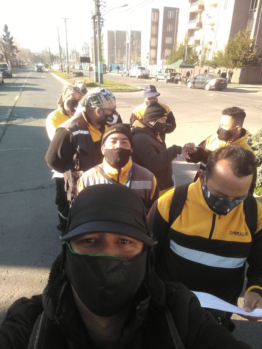 GarrinsonMaita's tweet photo. #21Ago Más de 80 Parquímetros de la Empresa "Estacionar" #Rancagua logran hacerse #pcrtest para #COVID19, gracias al impulso de su sindicato y a la fabulosa atención médica del @Cesfam4R, junto a la @Cormun_Rancagua https://t.co/3B7fOOQQ8x