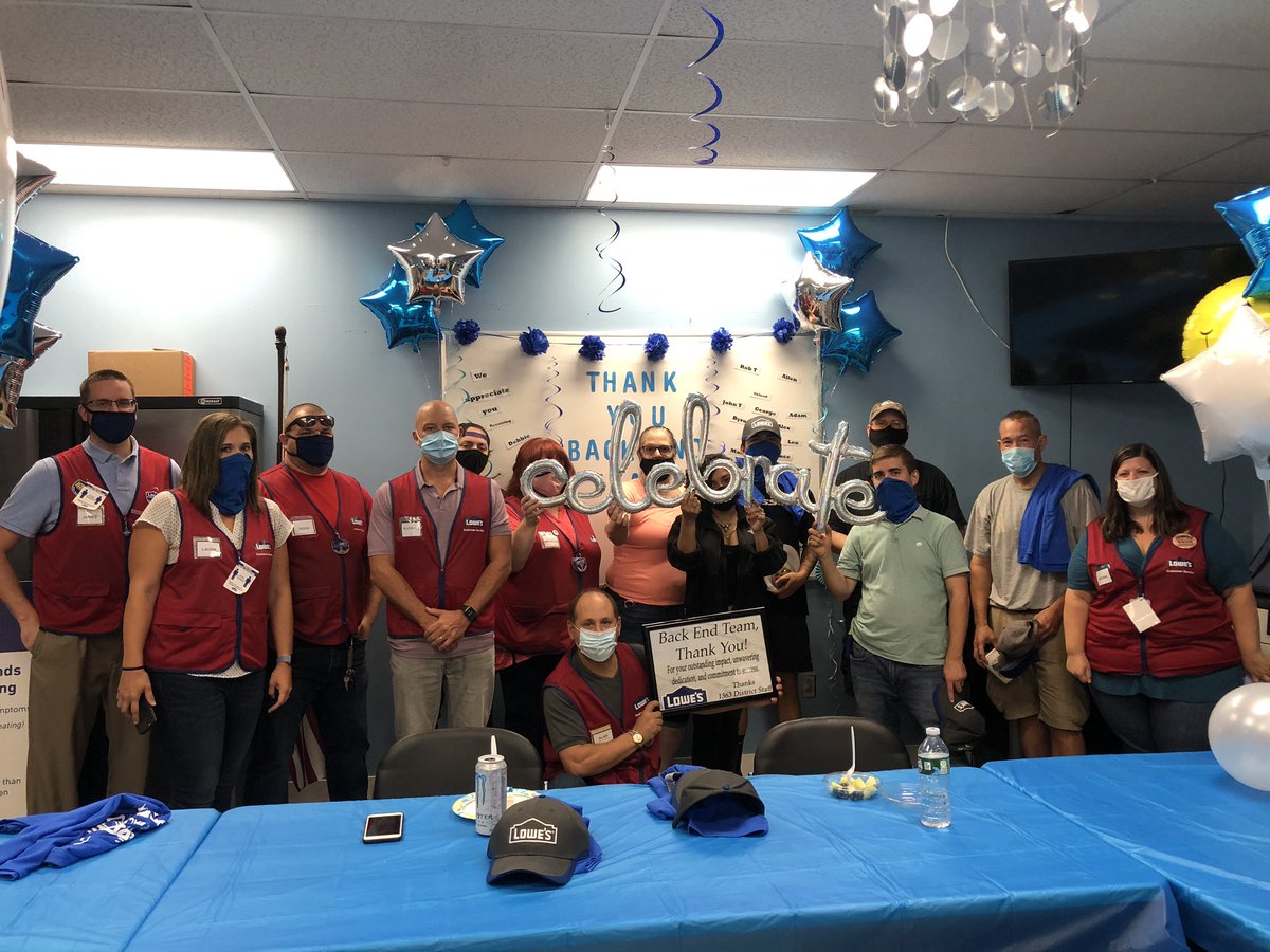 AliceLC17's tweet photo. Backend Appreciation continues in Bay Shore!! 🎉🎉 @Breindl1709 @alan_1709 @Legler1363 @l_abbatecola @timdaleynymetro https://t.co/ugpSj5jnhA