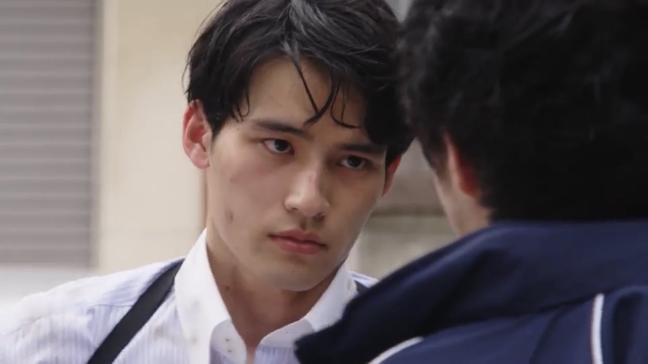 A子 主演2人が塩顔タイプだったから代の役は濃い顔 がいいかなという考えもあってオファーしたらしいけど 九重世人の成長していく姿と同時に岡田健史くんの俳優としての成長も感じられるのでキャスティング正解じゃん Miu404 T Co Rao1tdqr54
