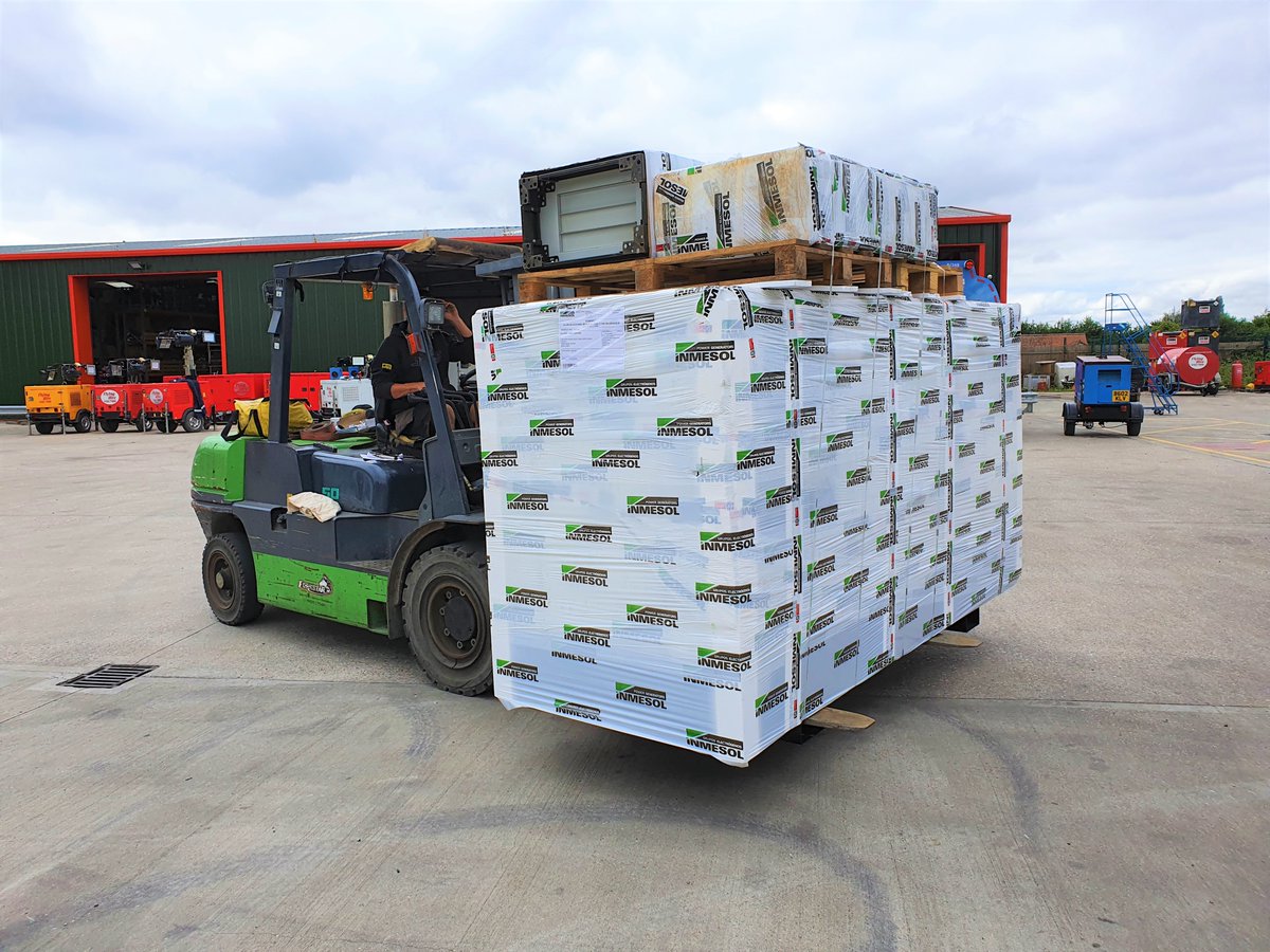 Another delivery arriving in our yard for a full PDI before delivery to our end client.

#FlyingHire #GeneratorSales