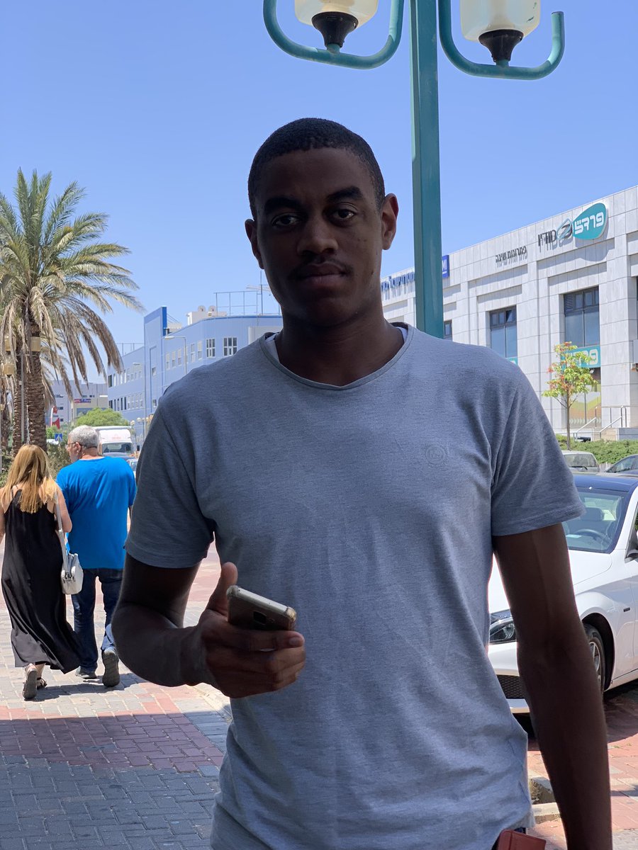 rick_redd's tweet image. Family and friends