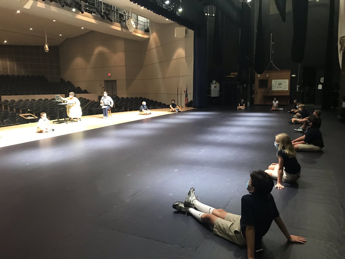 Day 2 Theater class in the beautiful Waxlax Center for the Performing Arts <a href="/StEdsVero/">Saint Edward's School</a> #howseslearns #howsesconnects #worktogether2btogether