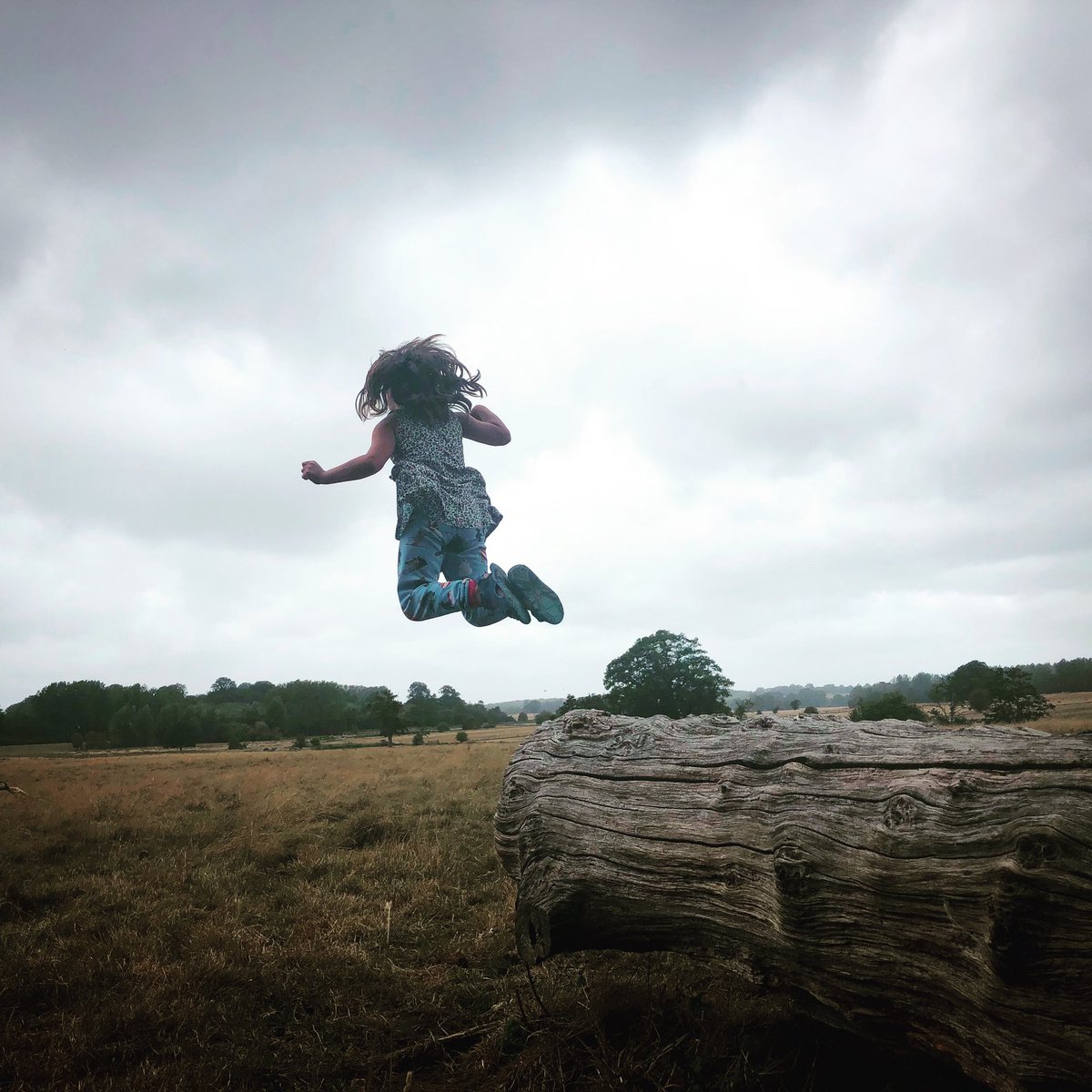 DonnaAshlee1's tweet photo. Dodgy weather today but it doesn’t stop the feral #farmersdaughter from living her best life! #itsfriday #farmlife #lookering #checkingthesheep #farmlifeuk https://t.co/7Wvx0cCy1m