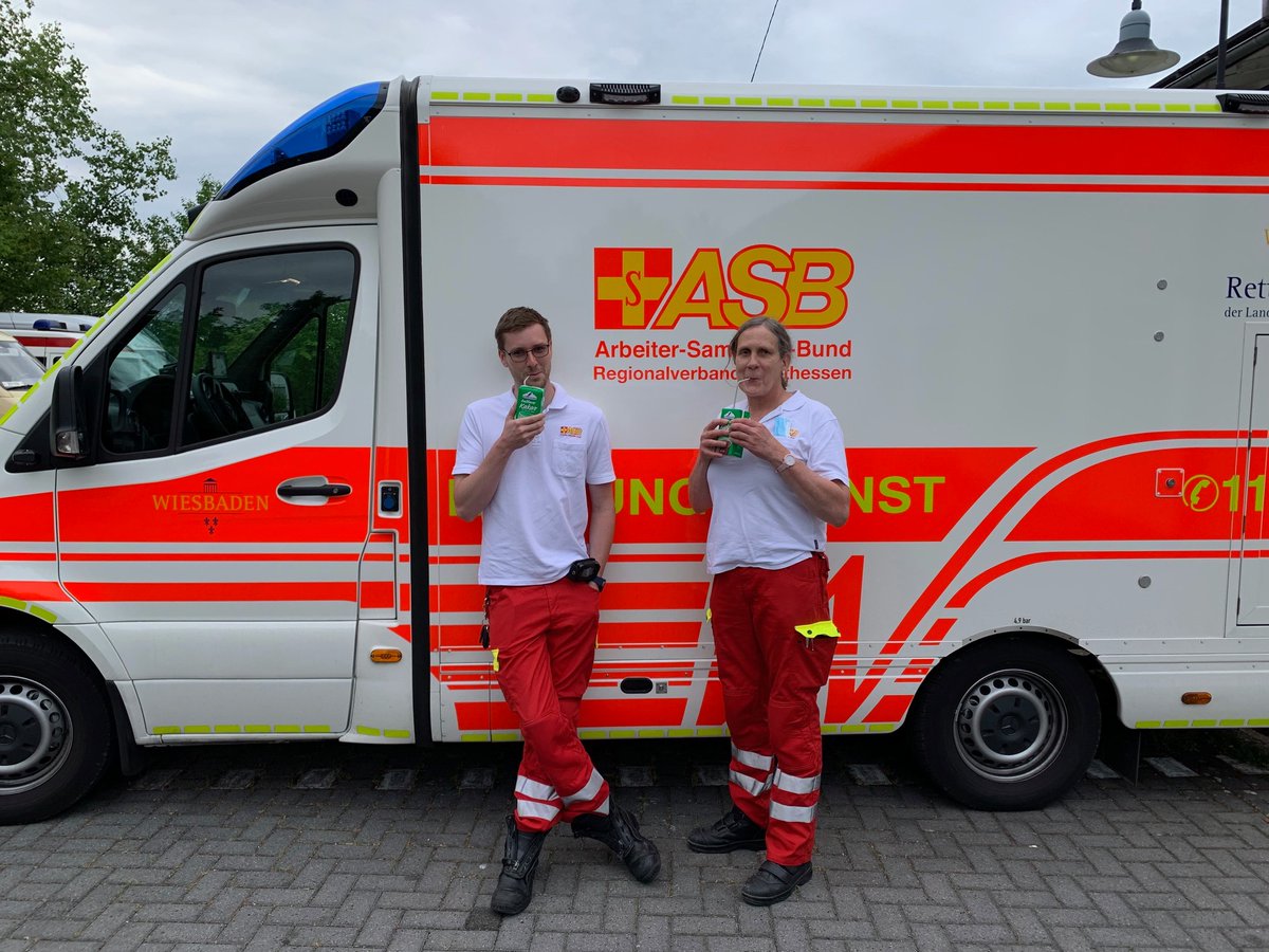 Für unsere Mitarbeiter*innen bedeutet #Corona mehr Belastung + neue Herausforderungen. In der letzten Zeit haben uns viele Spender unterstützt, als Dank für unsere Mitarbeiter*innen in ganz Hessen! Sponsoren sind u.a. Schwälbchen, <a href="/tegut/">🐧☂️</a>, Lorenz Snacks, Sagrotan und <a href="/abacusspiele/">ABACUSSPIELE</a>