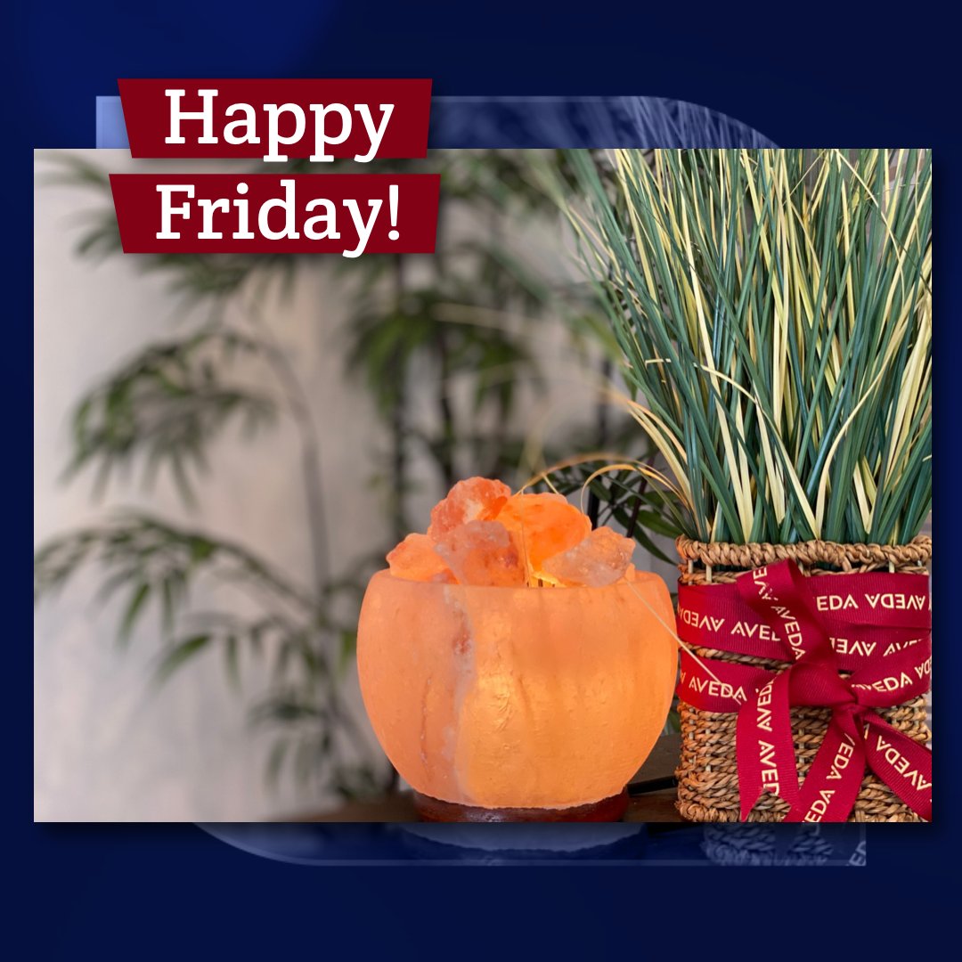 Who is ready for the weekend?
•
•
•
•
#tgif #boston