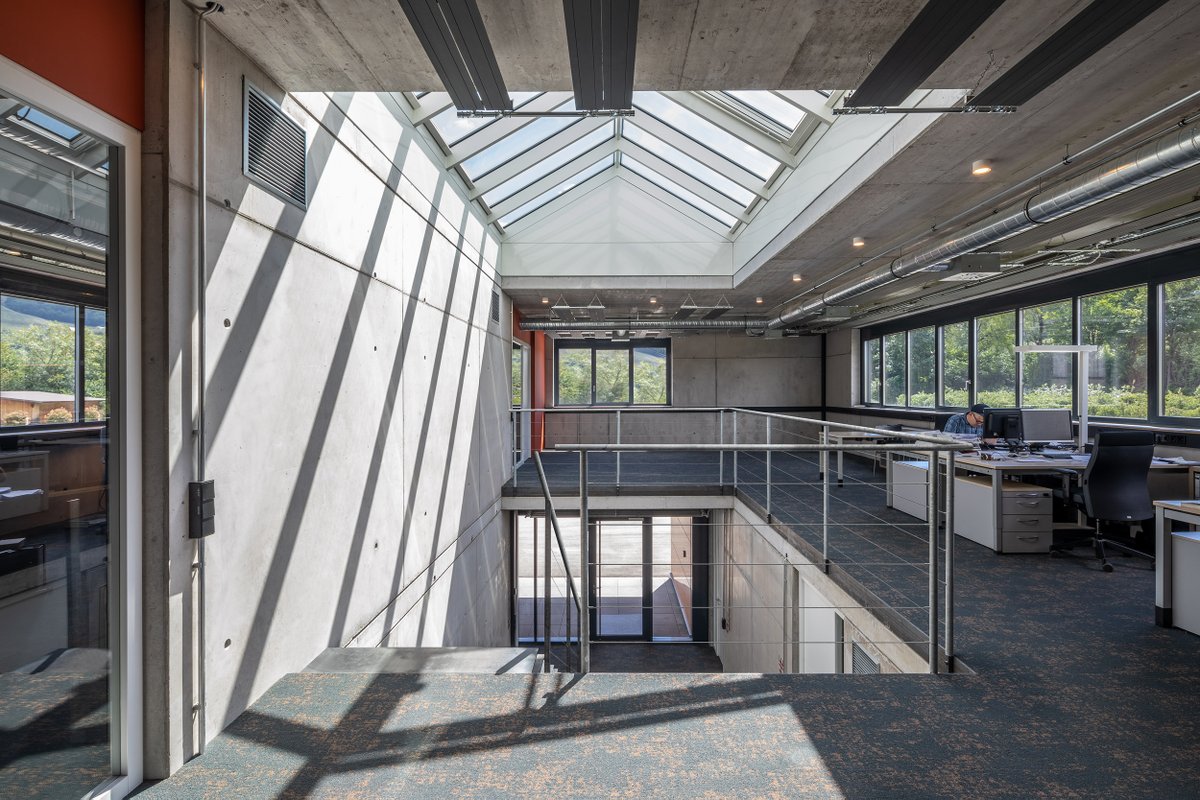 ÜberRaum Architects tweet media