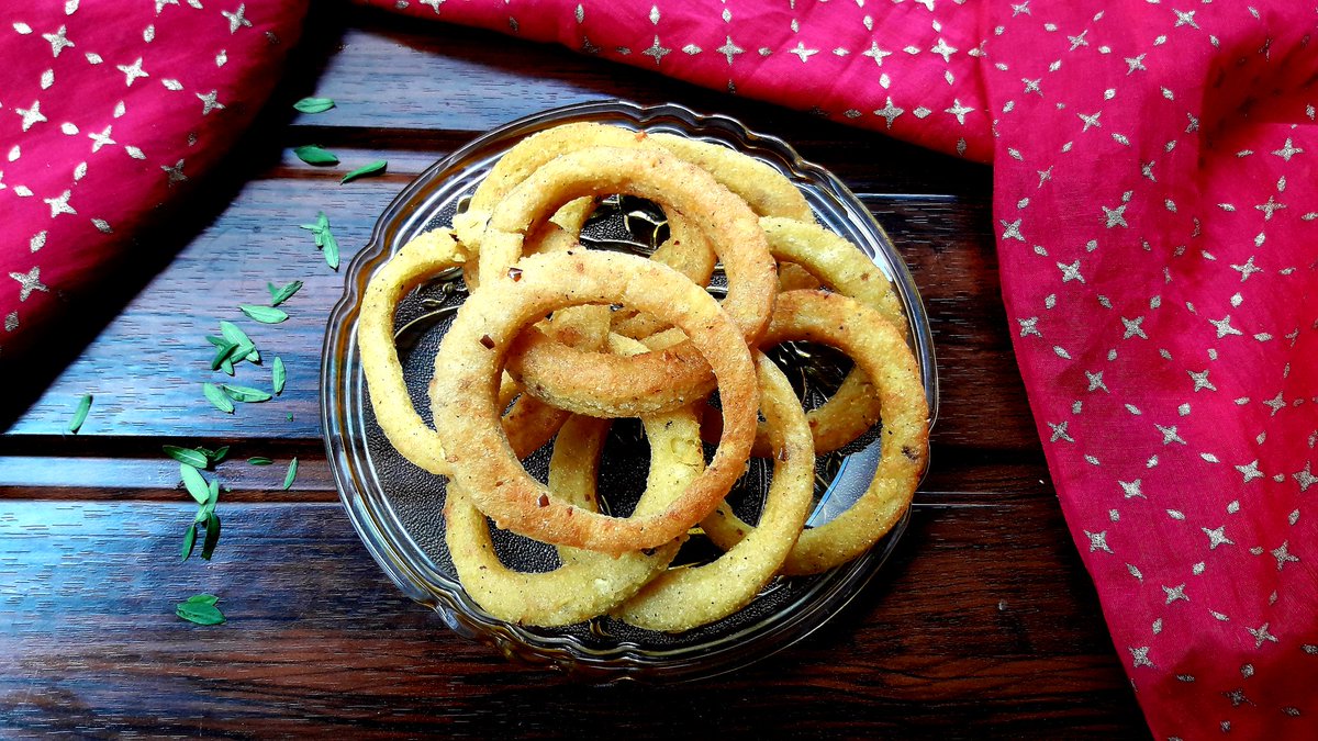 Rainkitchen2's tweet photo. Potato garlic rings recipe....

https://t.co/mB7G9abH2r

For more recipes subscribe my YouTube channel- rain kitchen 

#Cooking #yummy #homeMade #foodfood #foodlovers #food #Recipe #youtuber #treanding https://t.co/cWJZ6FsxcS