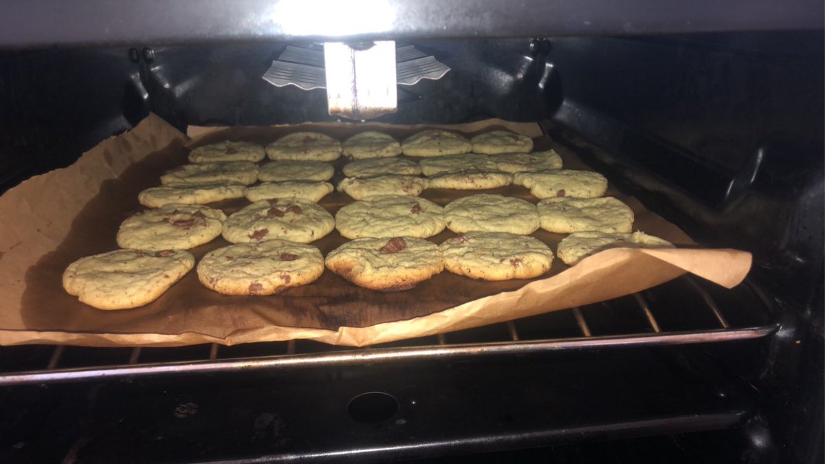 thealchemistgh's tweet photo. #edibles #brownies #weededibles https://t.co/8QmIpKhPjG